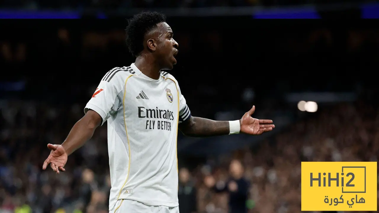 لاعب ريال مدريد السابق يهاجم سلوك فينيسيوس في الملعب